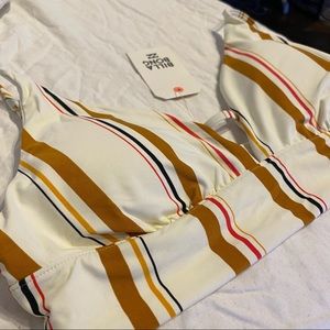 Billabong swim top size XL